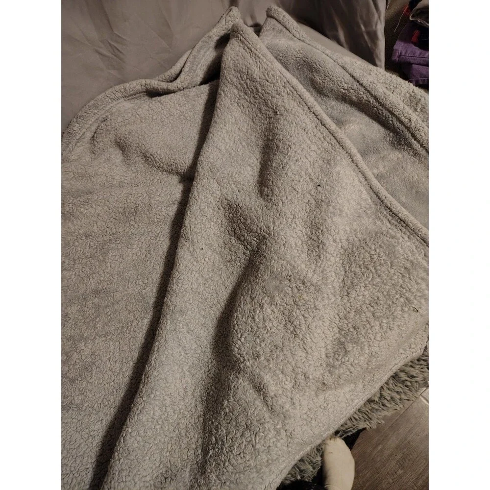 Better Homes & Garden Grey Polyester Blend Textured Soft Throw Blanket 50